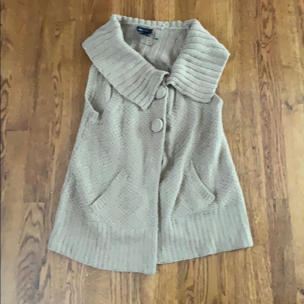 BCBG sweater vest